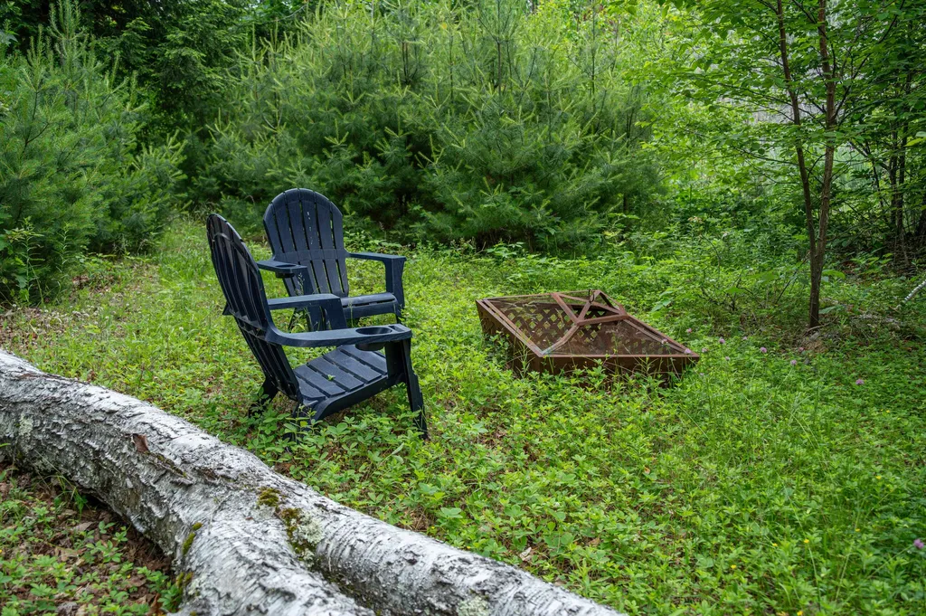 143 Mayfield Road Moscow ME 04920