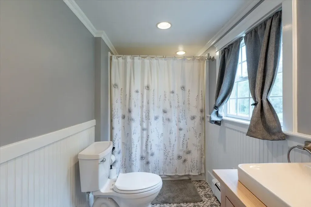 591 Camden Road Appleton ME 04862
