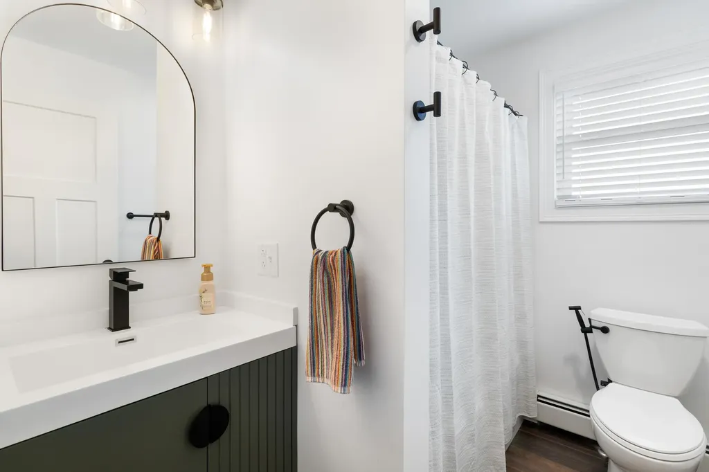 5 Fairview Avenue Auburn ME 04210