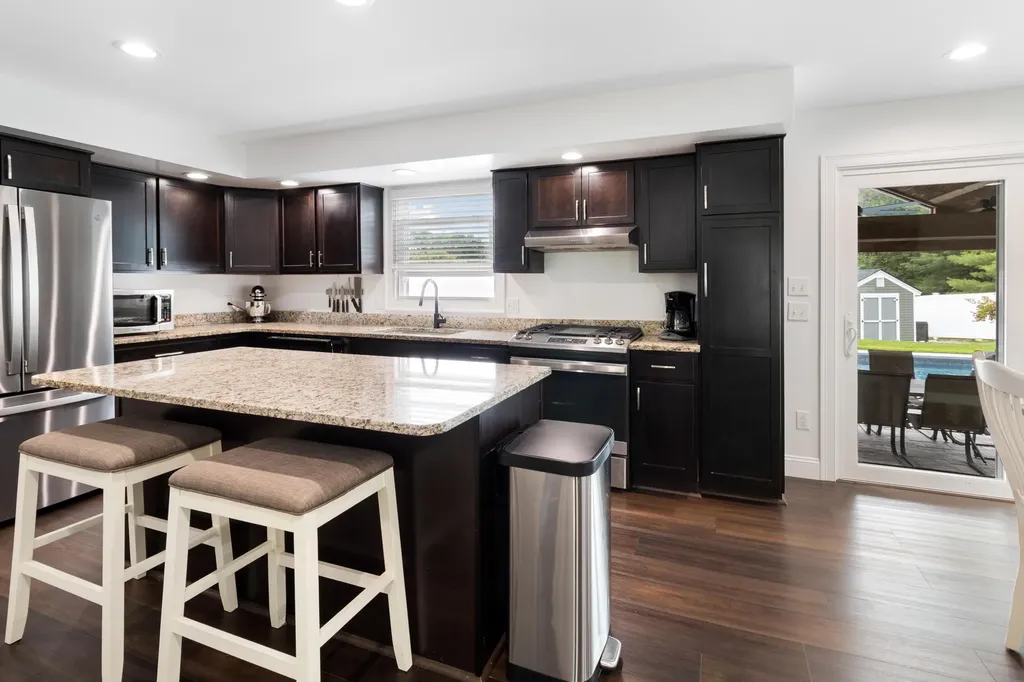 5 Fairview Avenue Auburn ME 04210