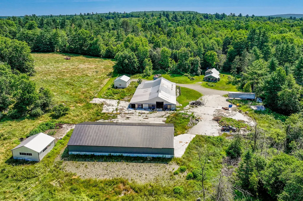 672 & 700 Brooks Road Knox ME 04986