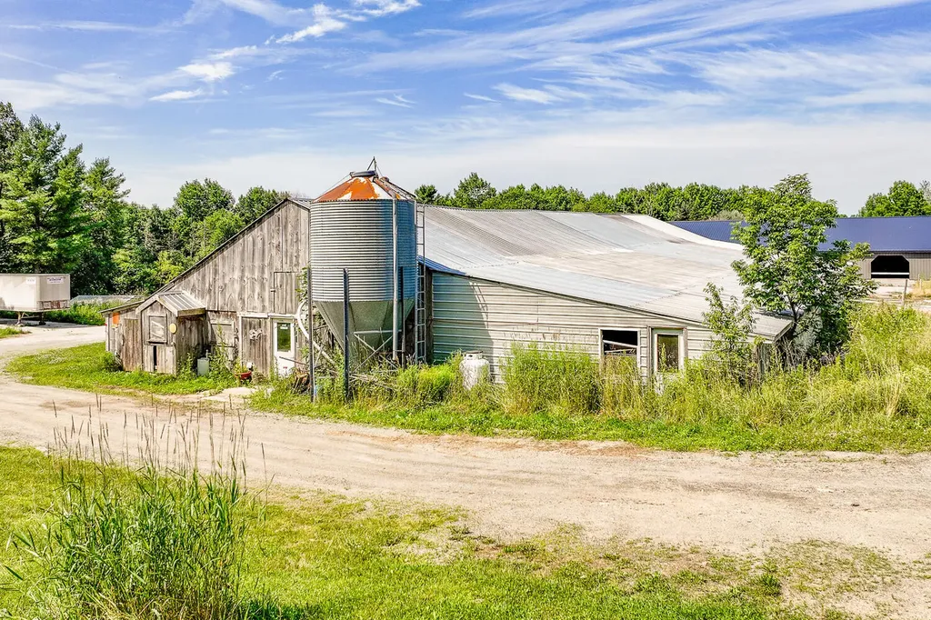 672 & 700 Brooks Road Knox ME 04986