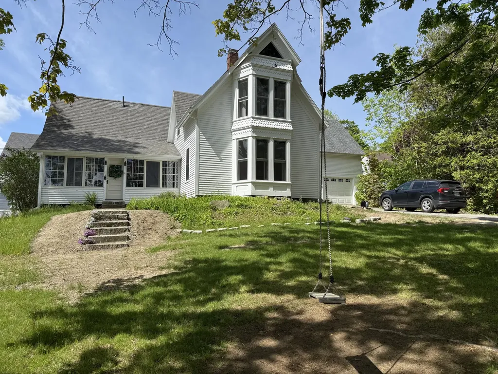 52 Washington Street Camden ME 04843