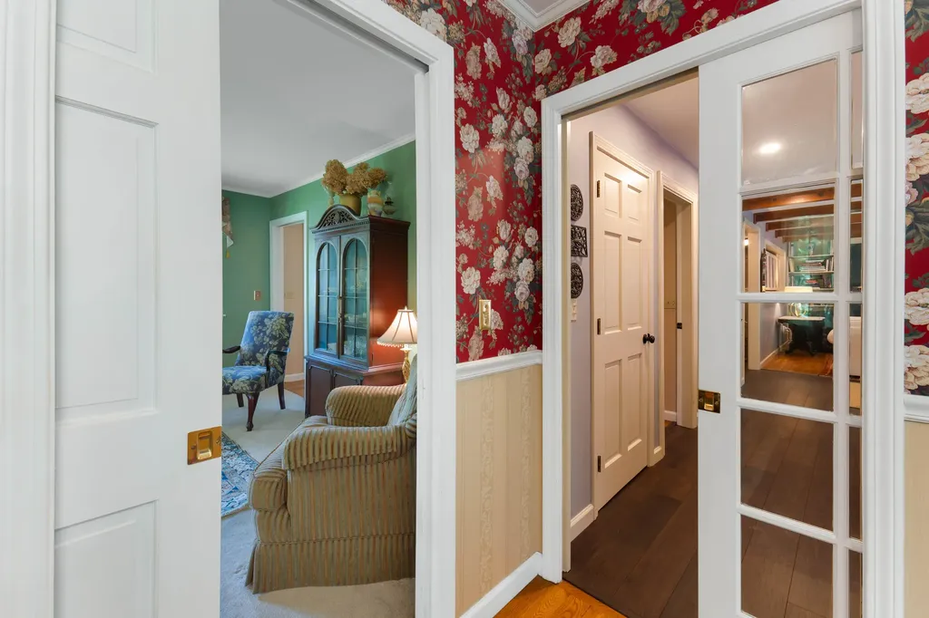 6 Arrowhead Drive Brunswick ME 04011