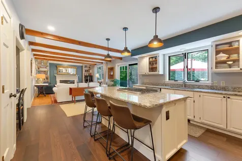 6 Arrowhead Drive Brunswick ME 04011