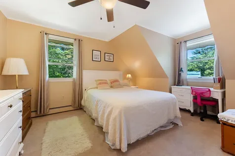 6 Arrowhead Drive Brunswick ME 04011