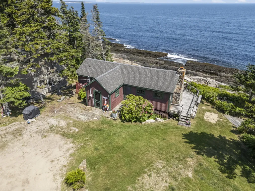 20 Spruce Ledge Road Harpswell ME 04003