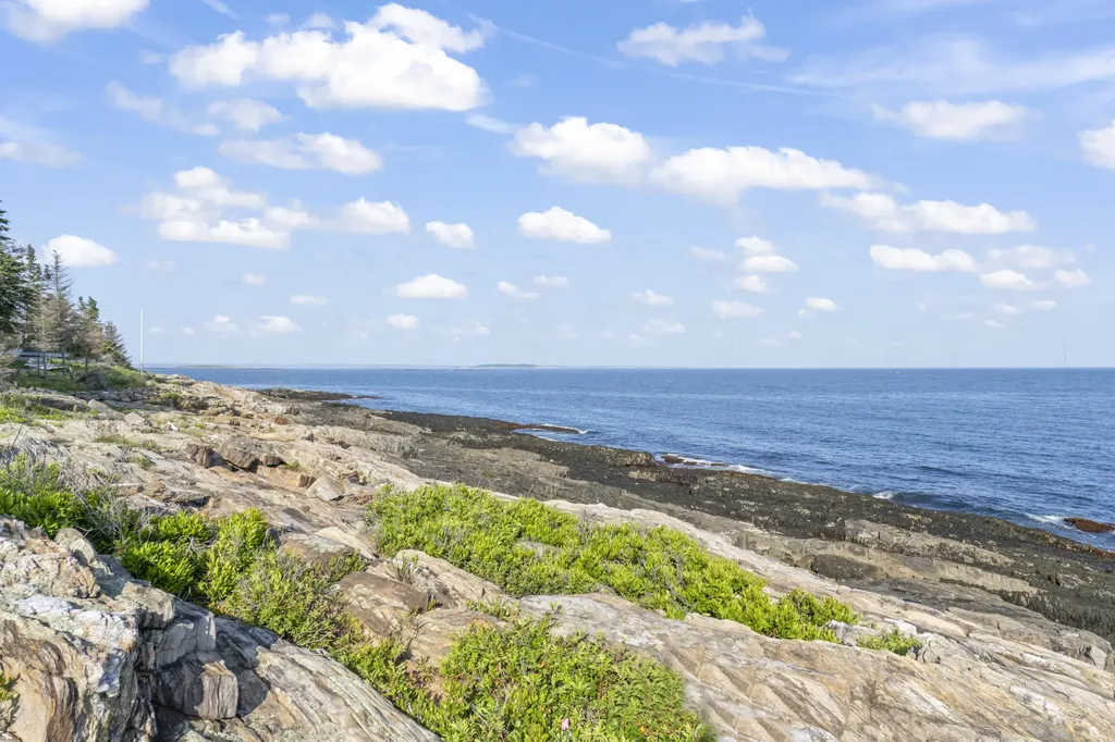 20 Spruce Ledge Road Harpswell ME 04003