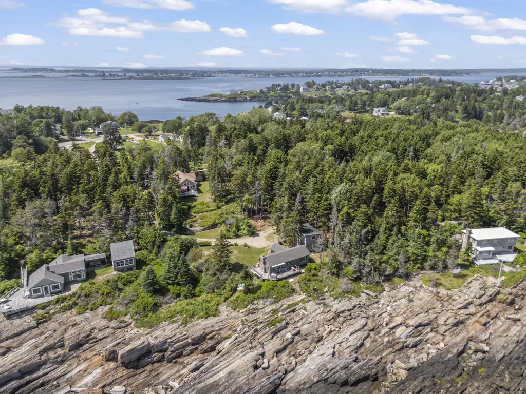 20 Spruce Ledge Road Harpswell ME 04003
