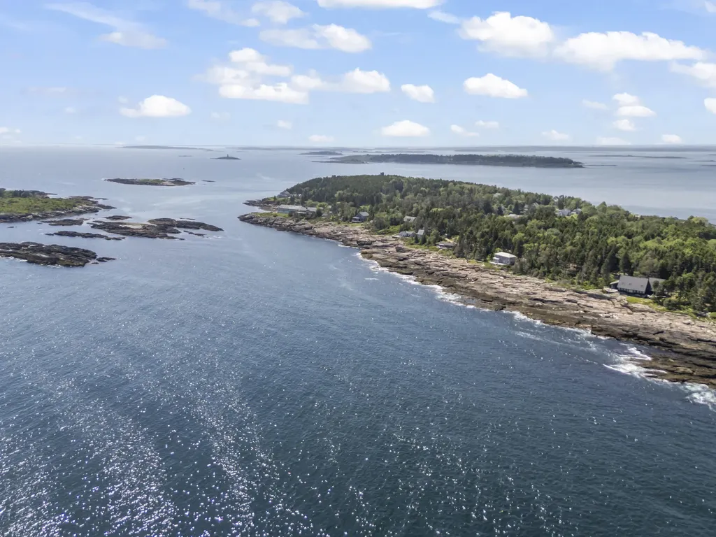 20 Spruce Ledge Road Harpswell ME 04003