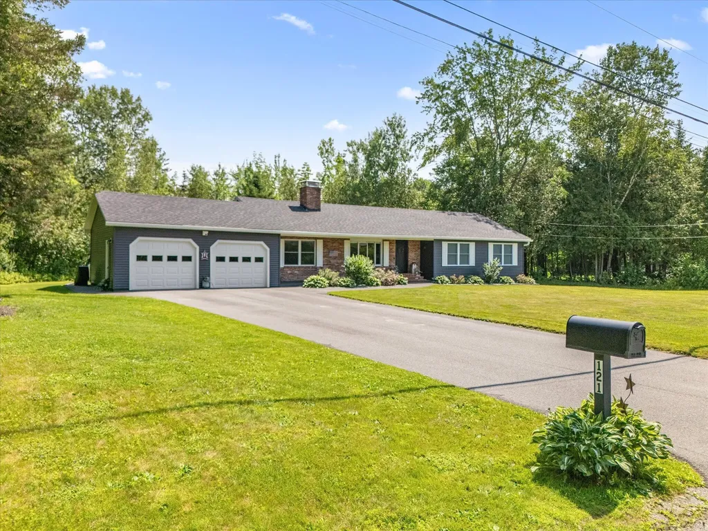 121 Packard Drive Bangor ME 04401