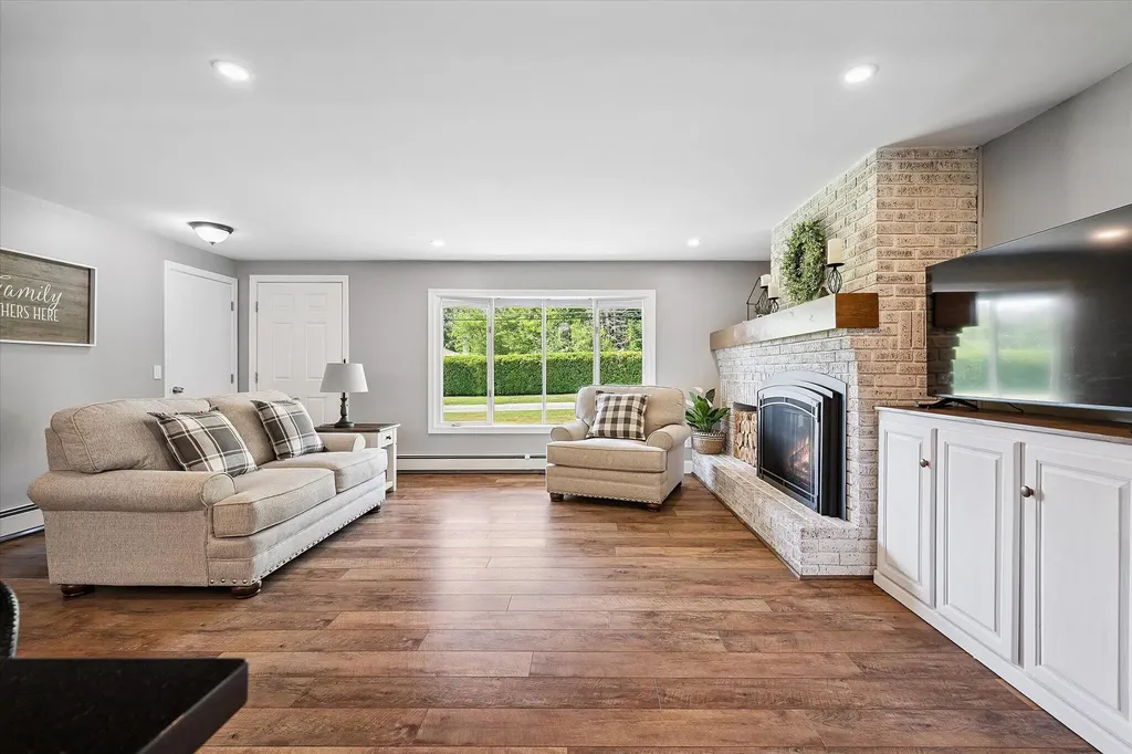 121 Packard Drive Bangor ME 04401