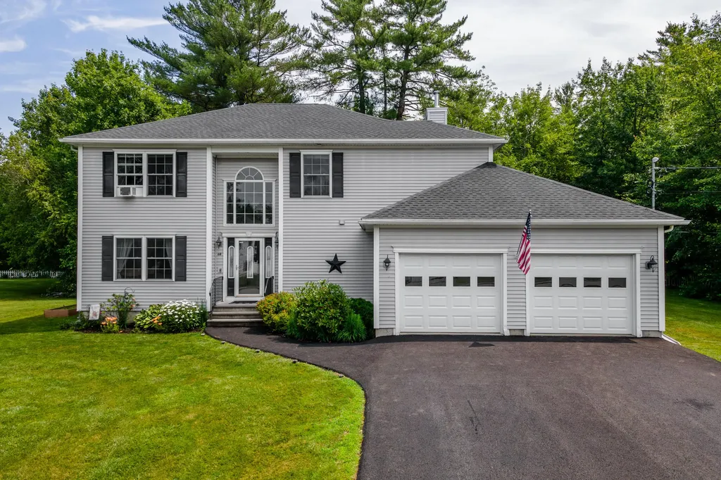 60 Oak Grove Drive Brewer ME 04412
