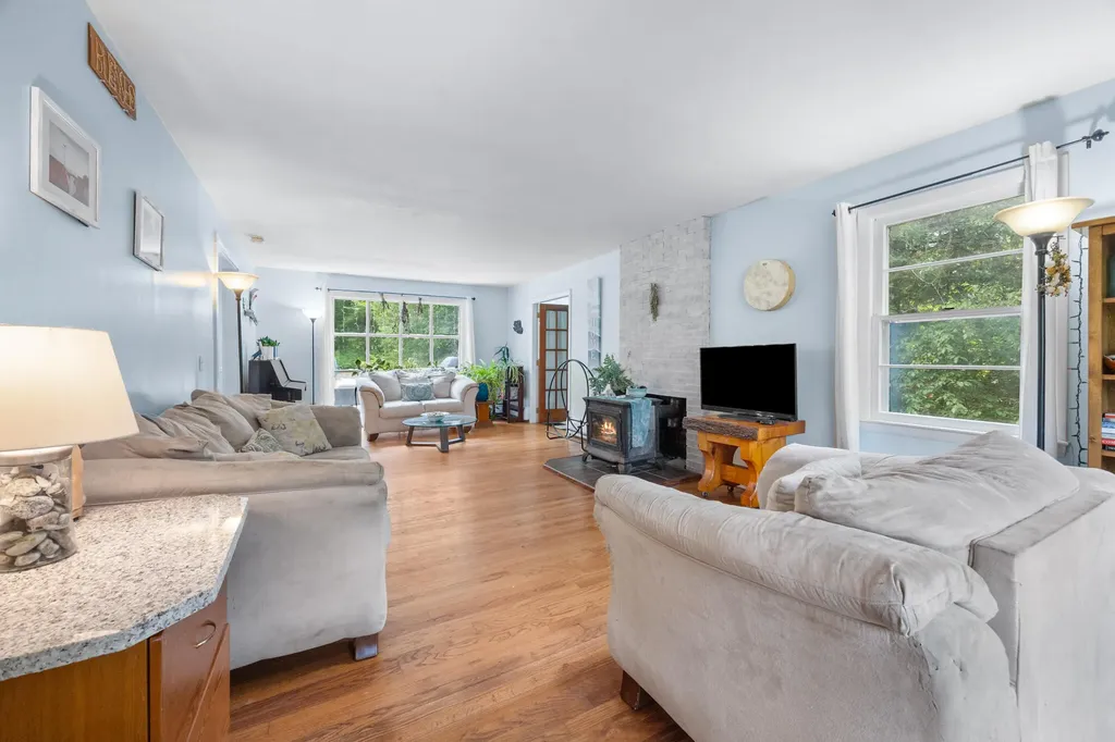 97 Forest Avenue Orono ME 04473