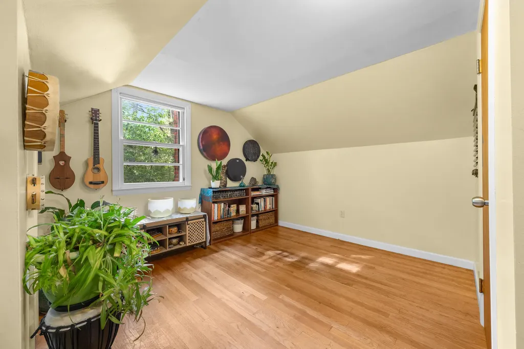 97 Forest Avenue Orono ME 04473