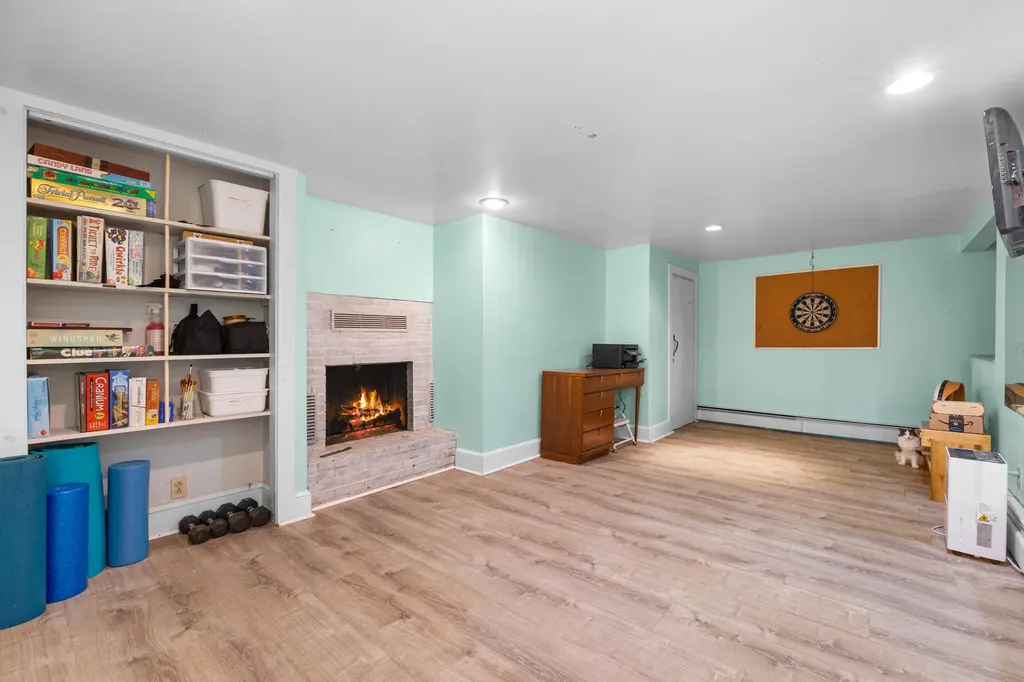 97 Forest Avenue Orono ME 04473
