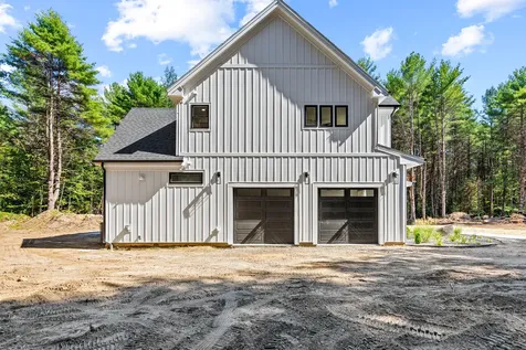 415 Richville Road Standish ME 04084