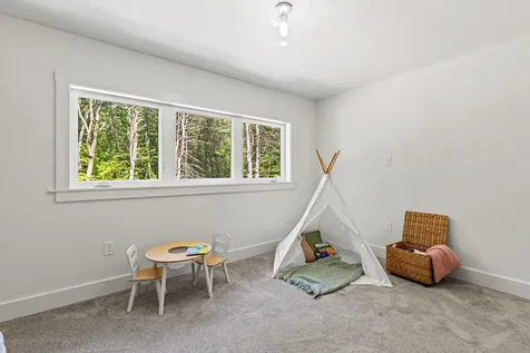 415 Richville Road Standish ME 04084
