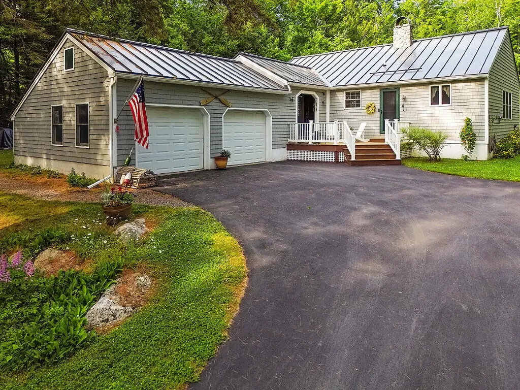 1 Castle View Lane Belgrade ME 04917