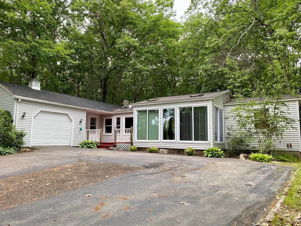 92 Varney Mill Road Windham ME 04062