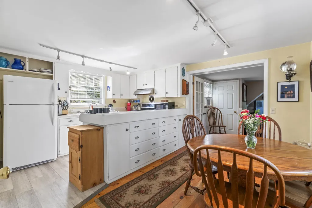 81 Richardson Street Bath ME 04530