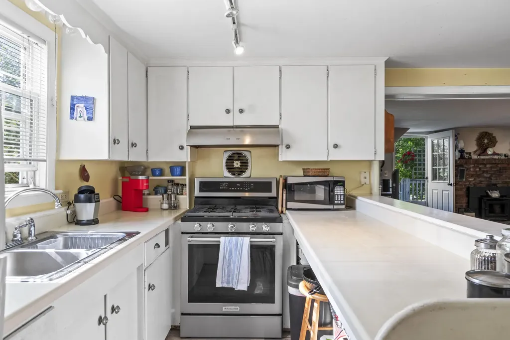 81 Richardson Street Bath ME 04530