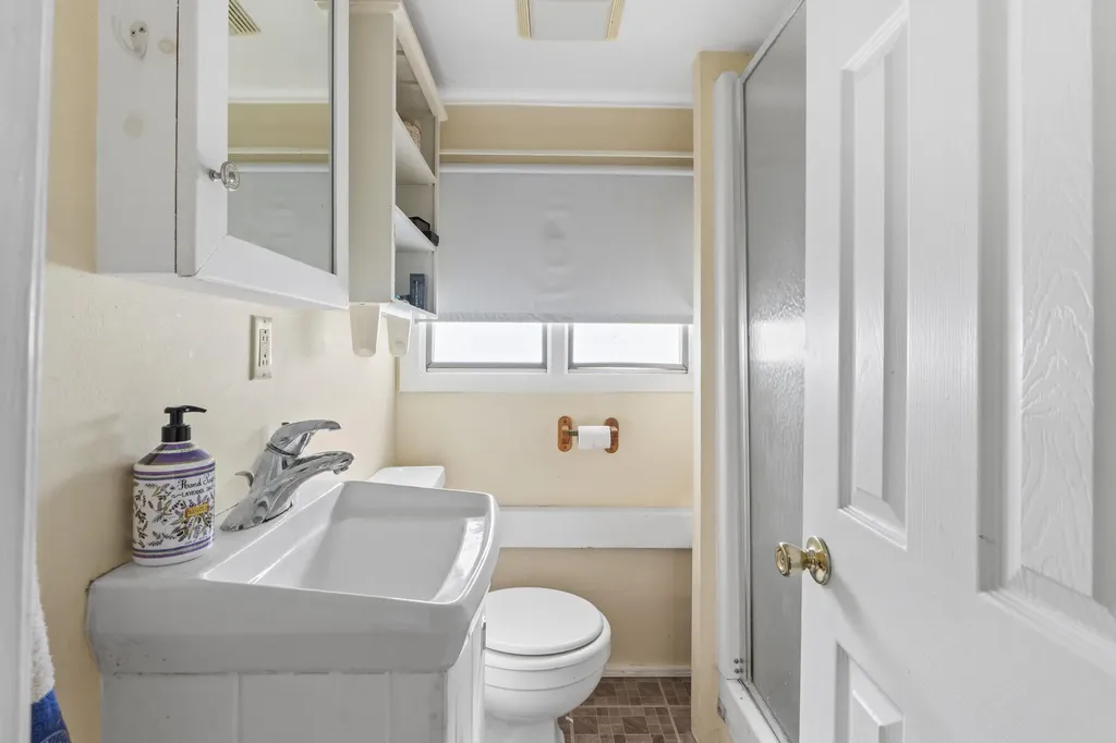81 Richardson Street Bath ME 04530
