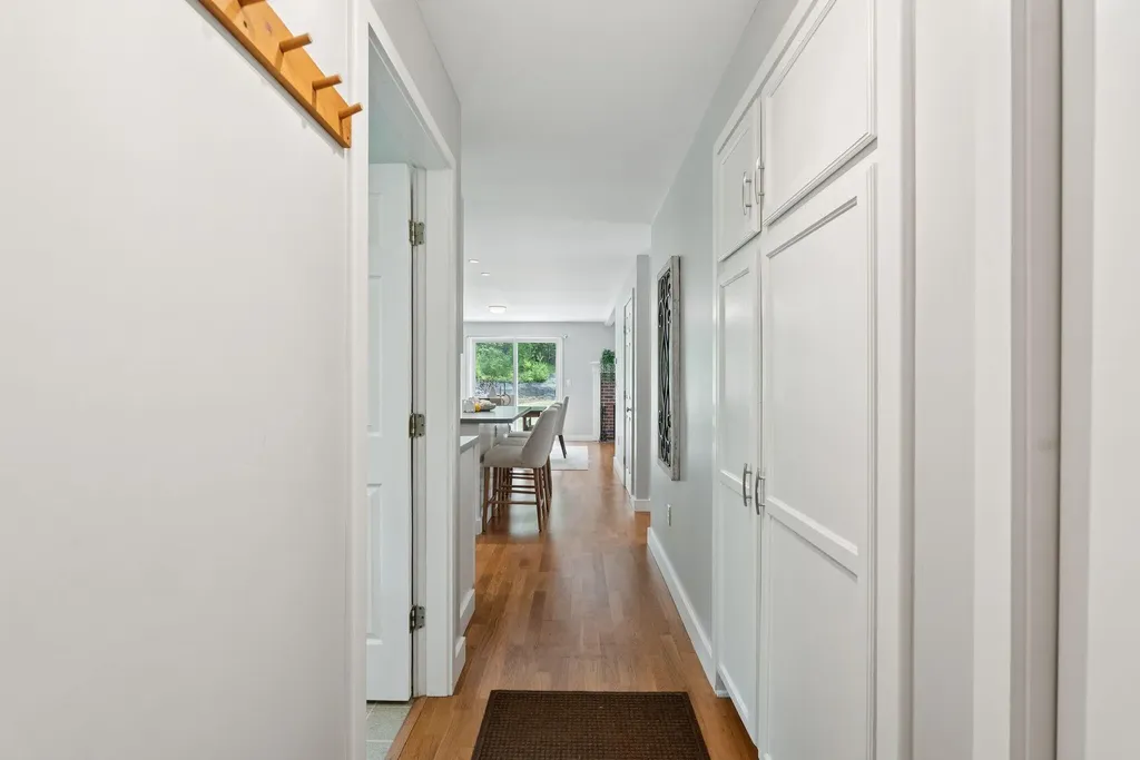 27 Libby Lane Brunswick ME 04011