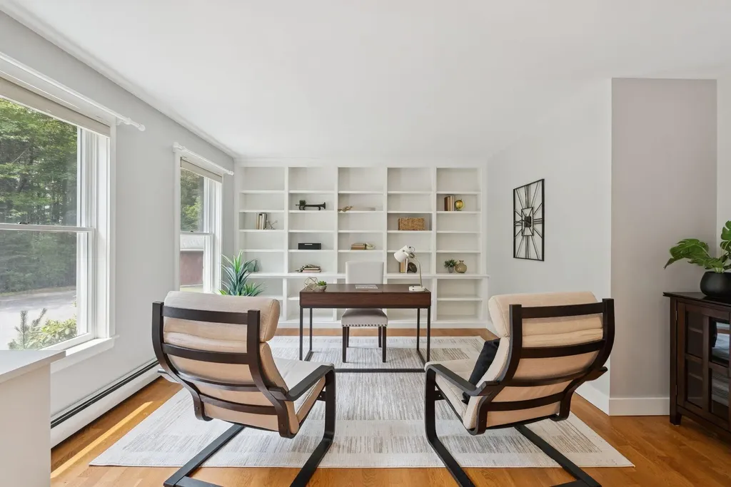 27 Libby Lane Brunswick ME 04011