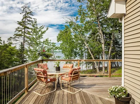 111 Ledge Road South Thomaston ME 04858