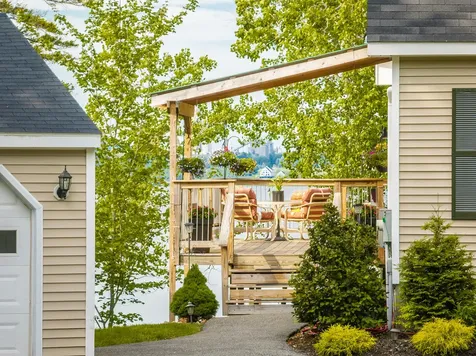 111 Ledge Road South Thomaston ME 04858