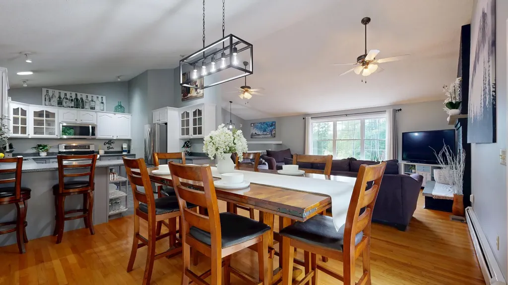 15 Howe Lane Sabattus ME 04280