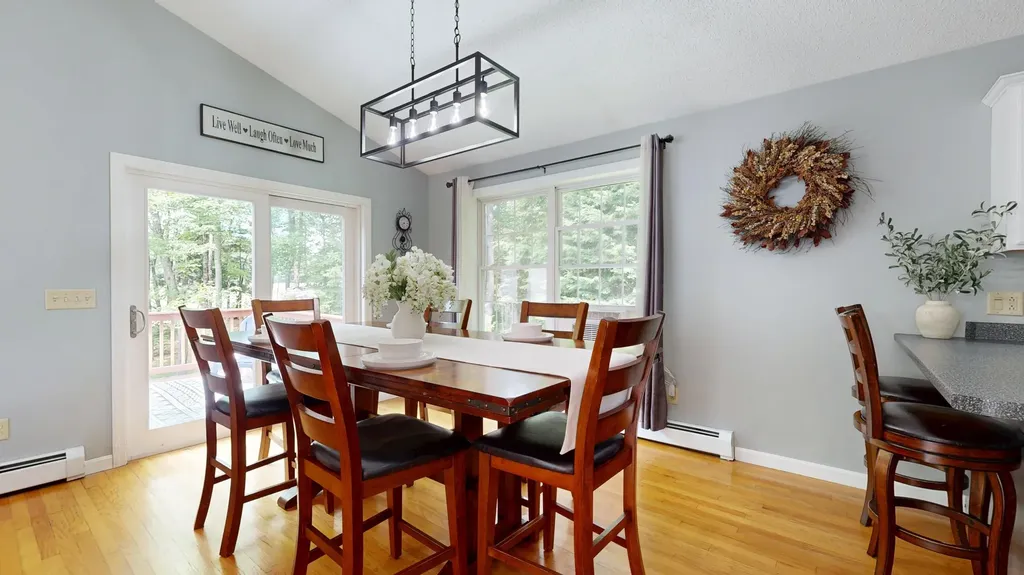 15 Howe Lane Sabattus ME 04280