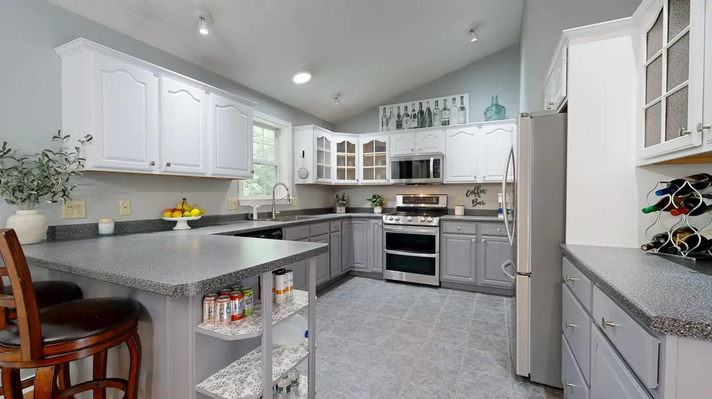 15 Howe Lane Sabattus ME 04280