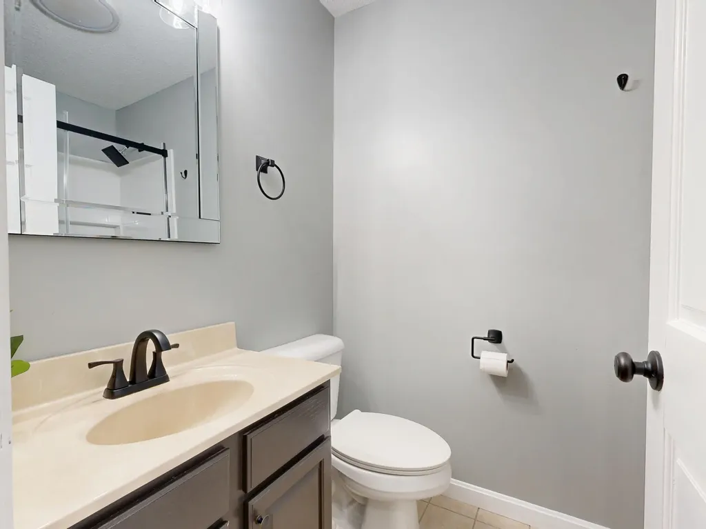 15 Howe Lane Sabattus ME 04280