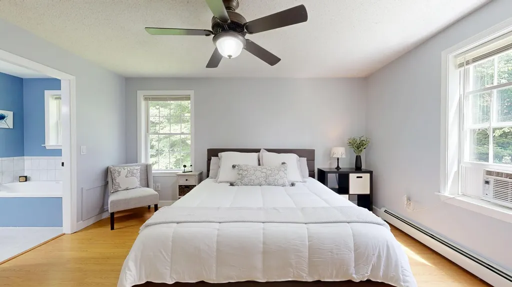 15 Howe Lane Sabattus ME 04280