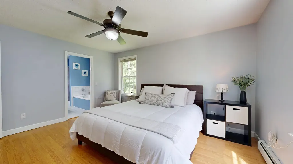 15 Howe Lane Sabattus ME 04280