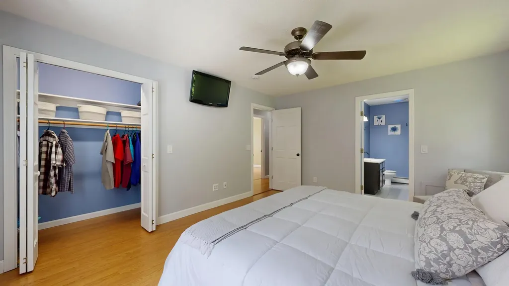 15 Howe Lane Sabattus ME 04280