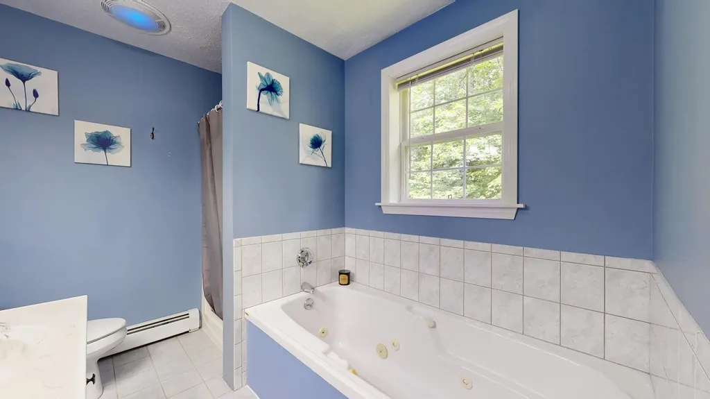 15 Howe Lane Sabattus ME 04280