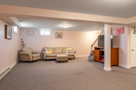 123 Lasalle Drive Bangor ME 04401