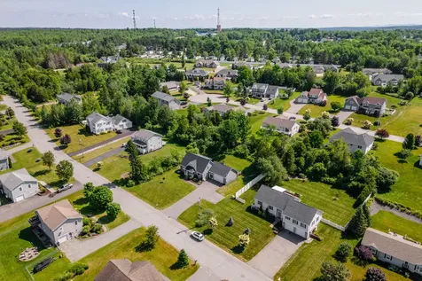 123 Lasalle Drive Bangor ME 04401