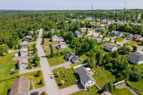 123 Lasalle Drive Bangor ME 04401