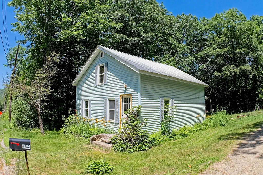 664 Bridgton Road Sweden ME 04040