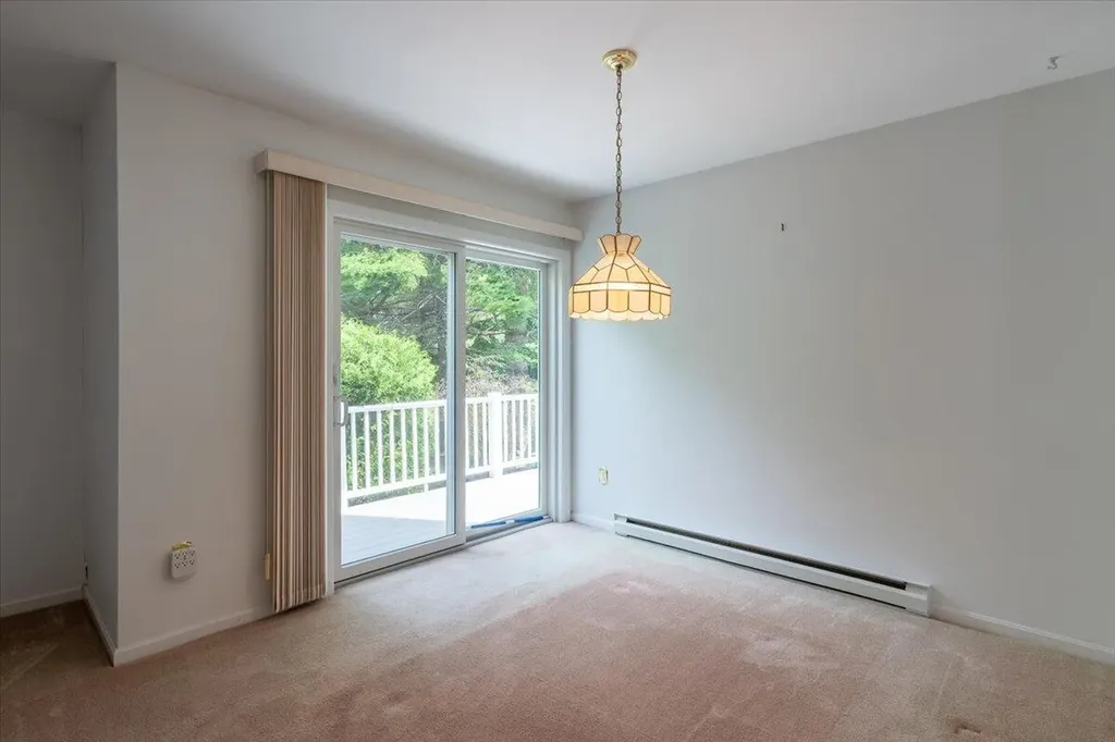 25 Schooner Drive Rockland ME 04841