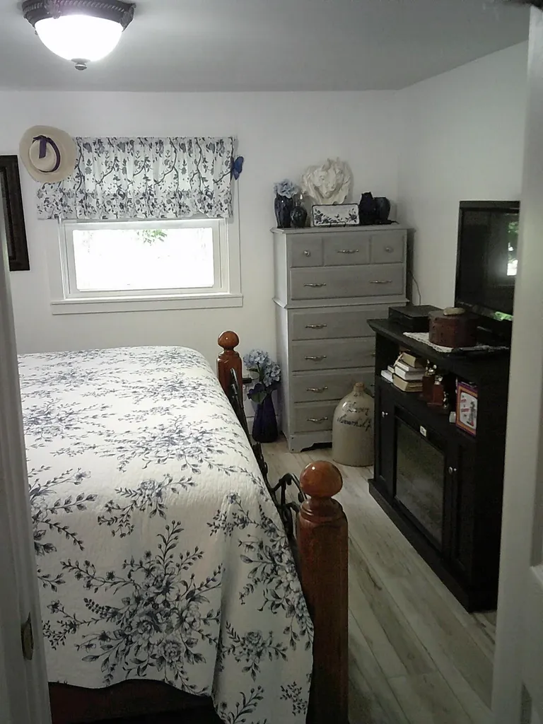 311 Blackguard Road Waterford ME 04088