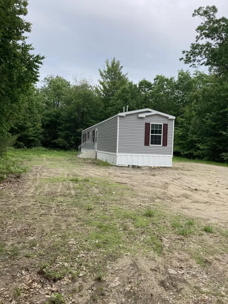 12 Skip Road Limington ME 04049