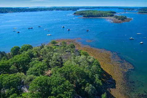 Lot 4d Ferry Road Islesboro ME 04848