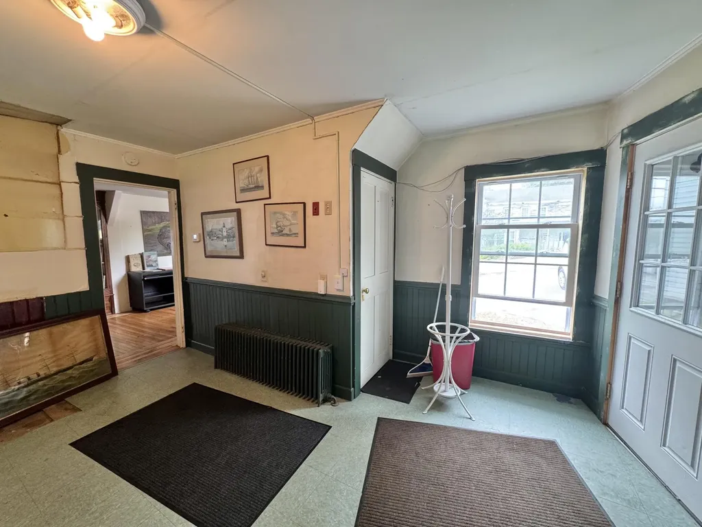 105 Main Street Bucksport ME 04416