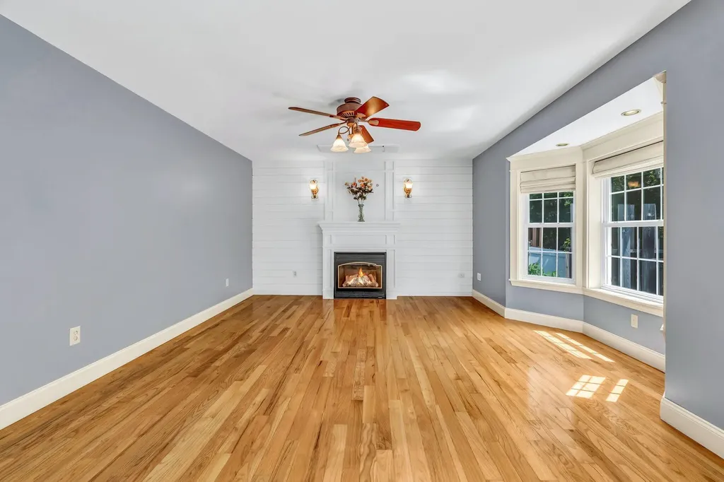 220 Lane Avenue Portland ME 04103