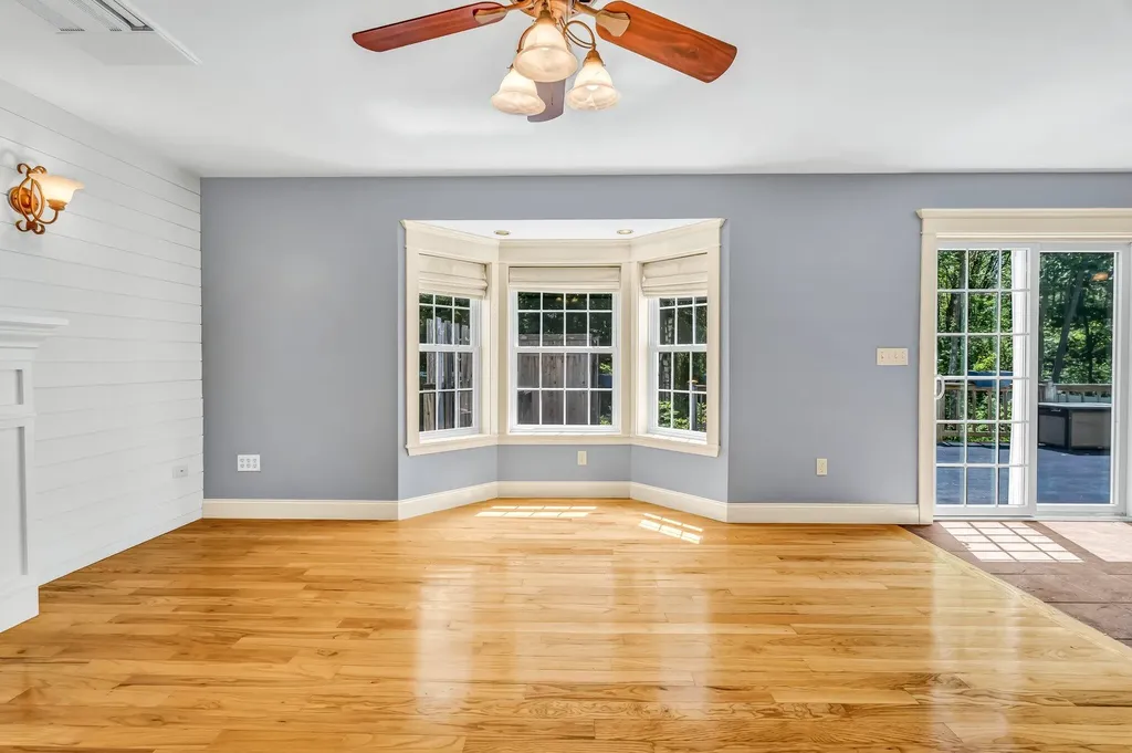 220 Lane Avenue Portland ME 04103